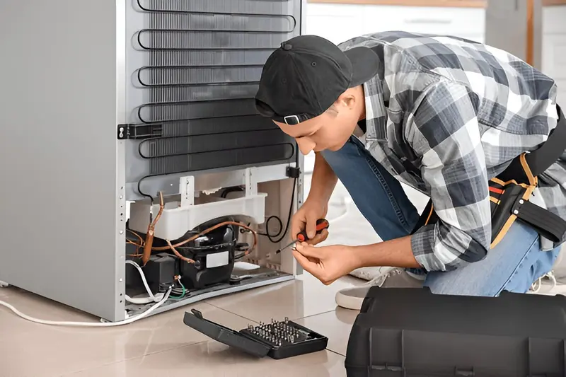 بررسی علائم خرابی برد یخچال